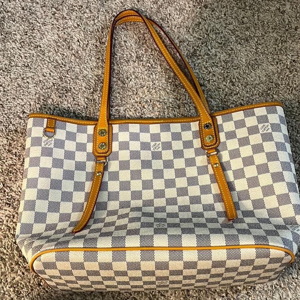 Womens purse